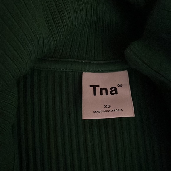 Tna crop zip up - Picture 2 of 2